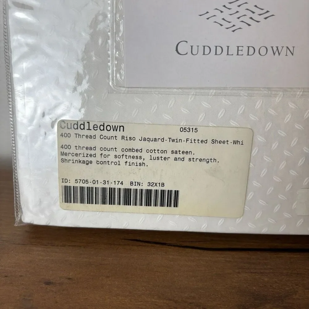 CUDDLEDOWN 400 Thread Count Fitted Sheet Twin, White Riso Jacquard Combed Cotton